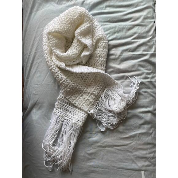 Handmade Knit Crochet White Winter Warm Scarf with Fringe 8" x 64" - Picture 3 of 4